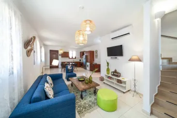 Lounge-1