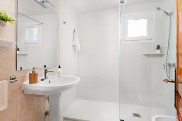 Shower Room-1