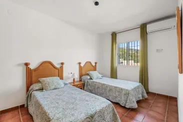 Ground Floor - Bedroom 1