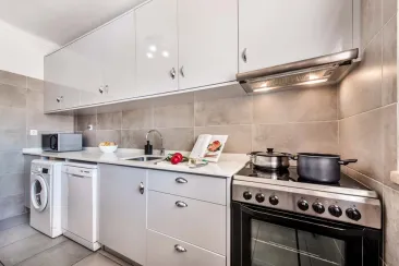 Kitchen-1