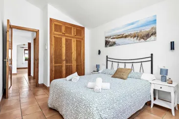 Bedroom-1