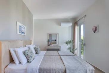 Ground Floor - Bedroom 3