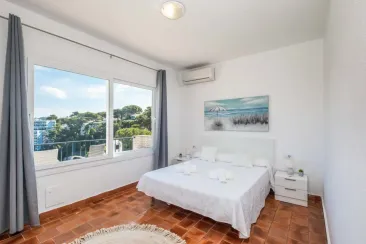 Ground Floor - Bedroom 1