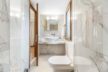 Shower Room-1