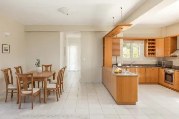 Kitchen-1