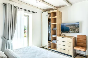 Bedroom-1