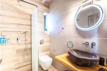 Shower Room-2