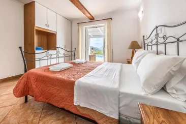 Bedroom-2