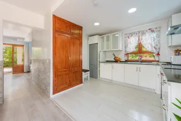 Kitchen-1