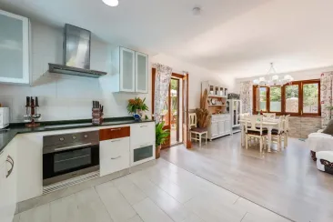 Kitchen-2