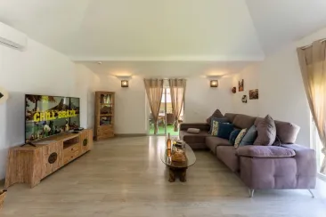 Lounge-1