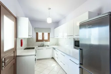 Kitchen-1