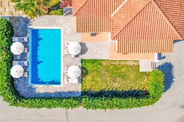 Villa-2