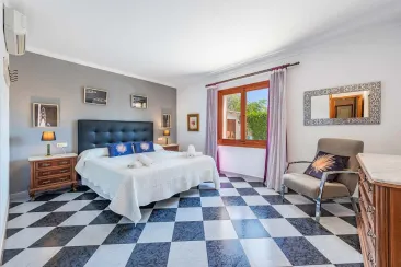 Ground Floor - Bedroom 1