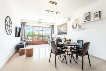 Lounge-1