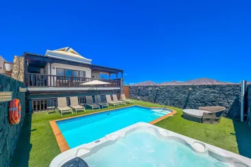 Villa-2