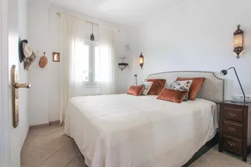 Ground Floor - Bedroom 4