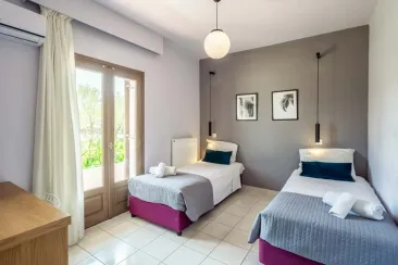 Ground Floor - Bedroom 1
