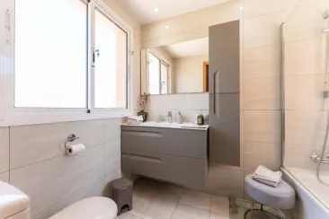 Bathroom-2