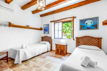 Ground Floor - Bedroom 1