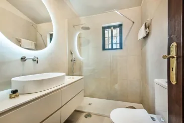 Shower Room-1