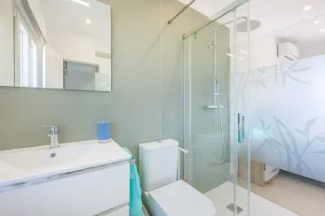 Shower Room-1