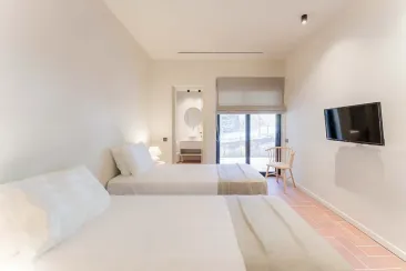Ground Floor - Bedroom 2