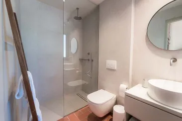 Shower Room-1