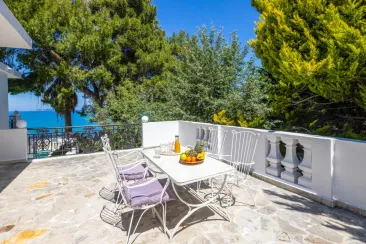 Terrace-6
