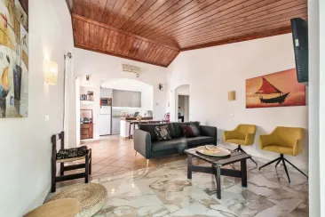 Lounge-1