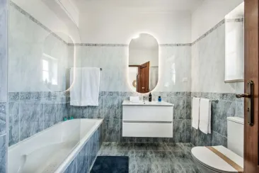 Bathroom-2