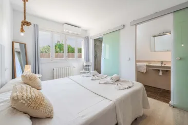 Ground Floor - Bedroom 1