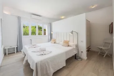 Ground Floor - Bedroom 3