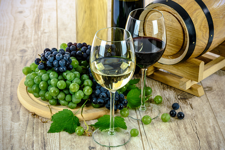 Go wine tasting in Campania